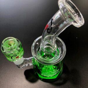 CANNATONIC GREEN BLIZZAED SERIES FREEZABLE 8" PREMIUM GLASS BONG